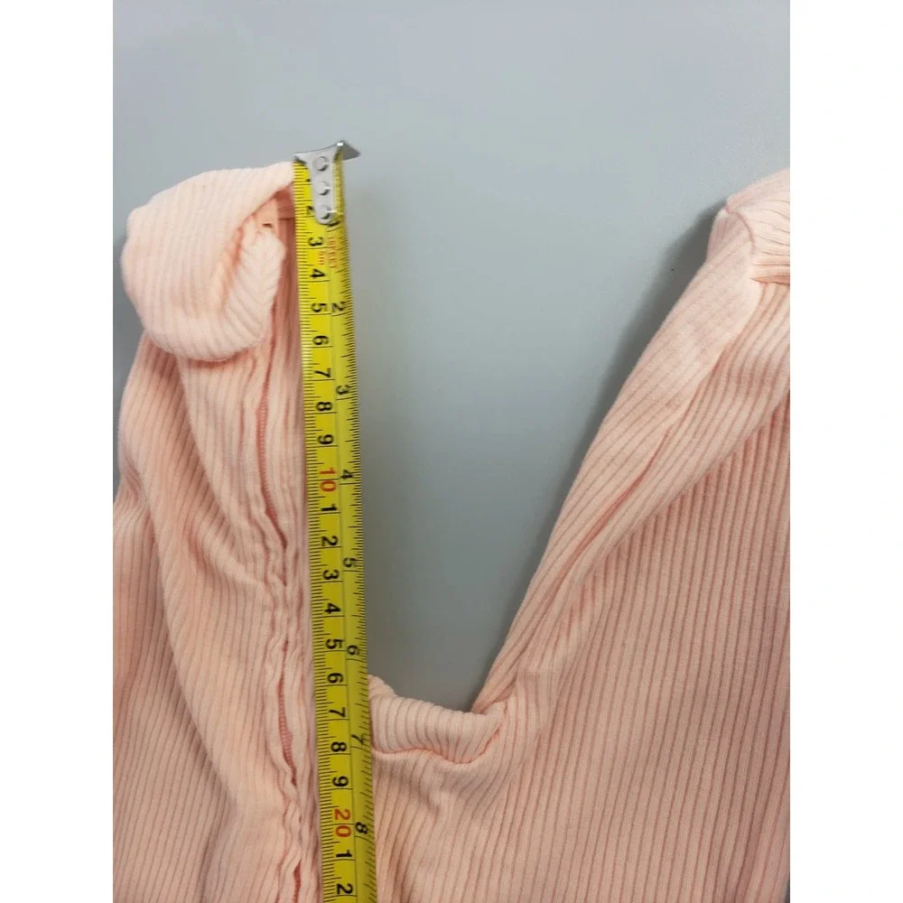 Baby‎ Gap Peach Ribbed Knit Two-Way Zip Footed Sleeper Romper 0-3 Months